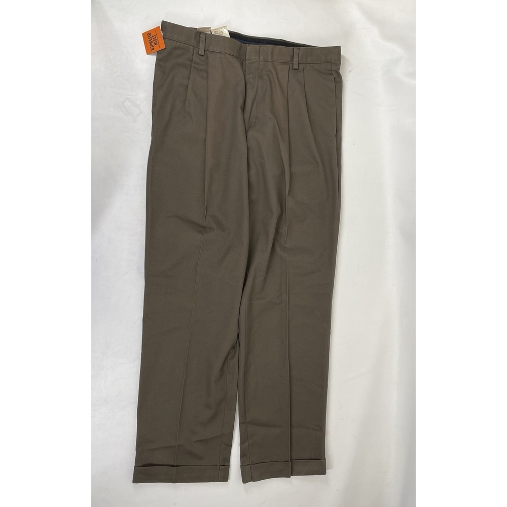 Dockers Pleated Front Stain Defender Classic Fit Pants‎ Mens 36x32 Brown NWT
